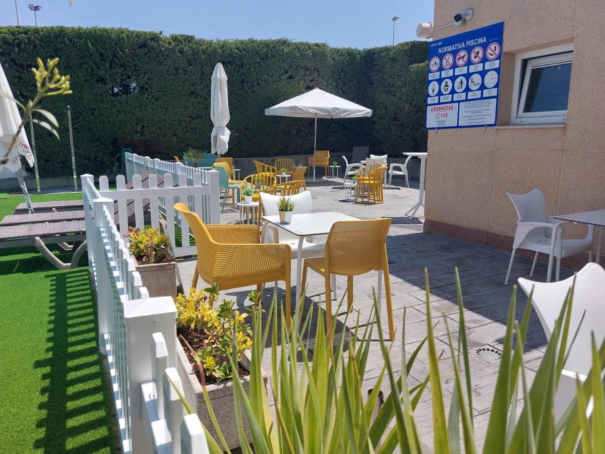 Отель Ibis Jerez De La Frontera Cadiz Экстерьер фото
